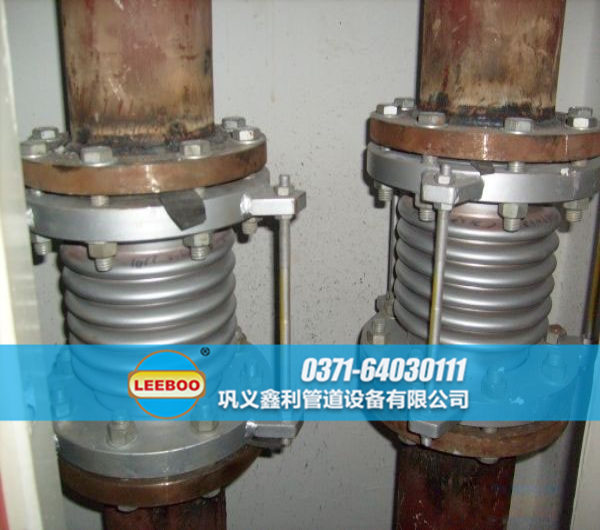 波紋<a href=http://m.wa775i18.cn target=_blank class=infotextkey>補(bǔ)償器</a>安裝圖